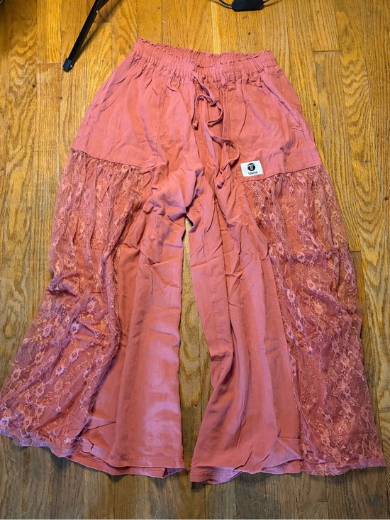Tarse Pants - Women's Rose Pink Lace-Panel Wide Leg Pants